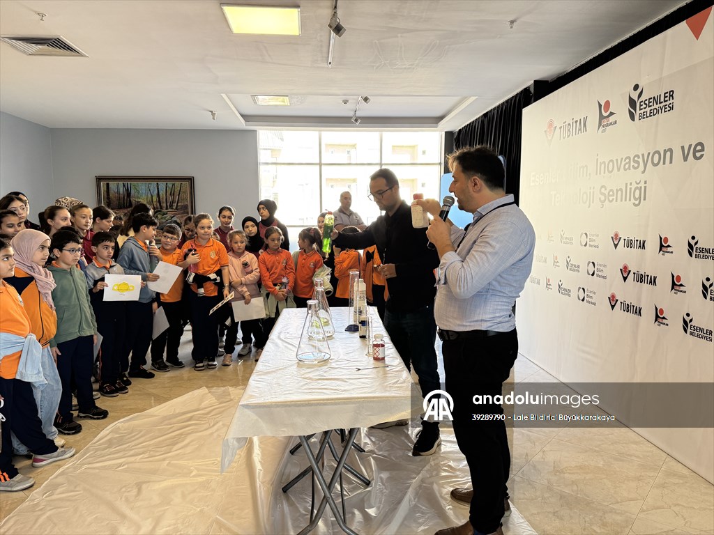 'Esenler Bilim, İnovasyon ve Teknoloji Şenliği' etkinliklerle başladı