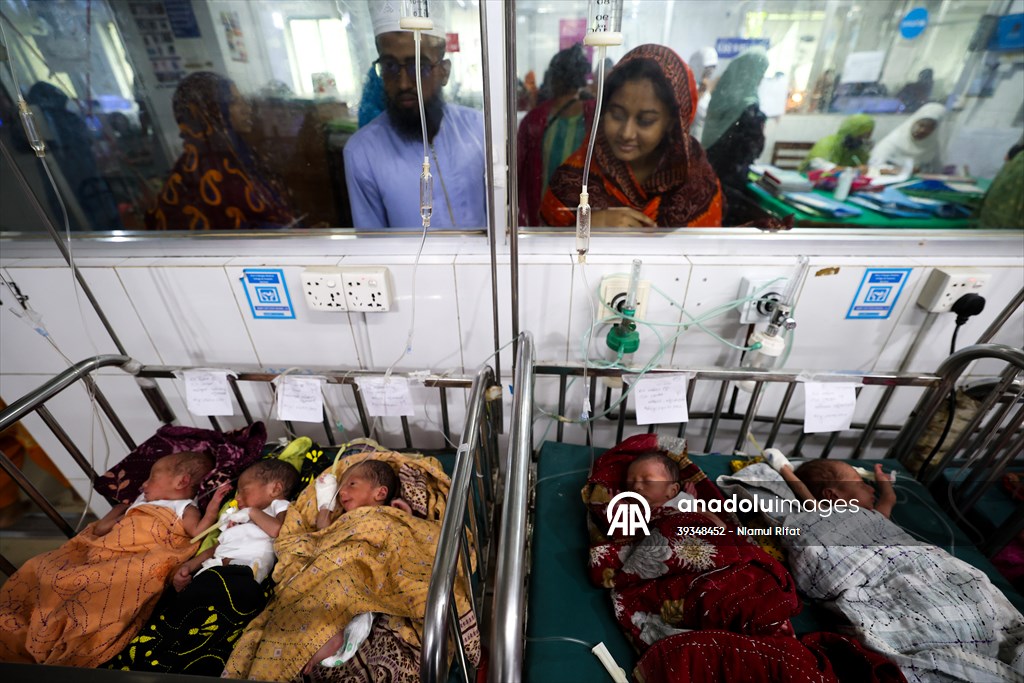 Bangladeshi Mother Gives Birth to Quintuplets in Barishal