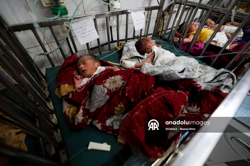 Bangladeshi Mother Gives Birth to Quintuplets in Barishal