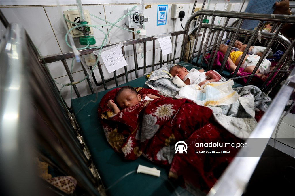 Bangladeshi Mother Gives Birth to Quintuplets in Barishal