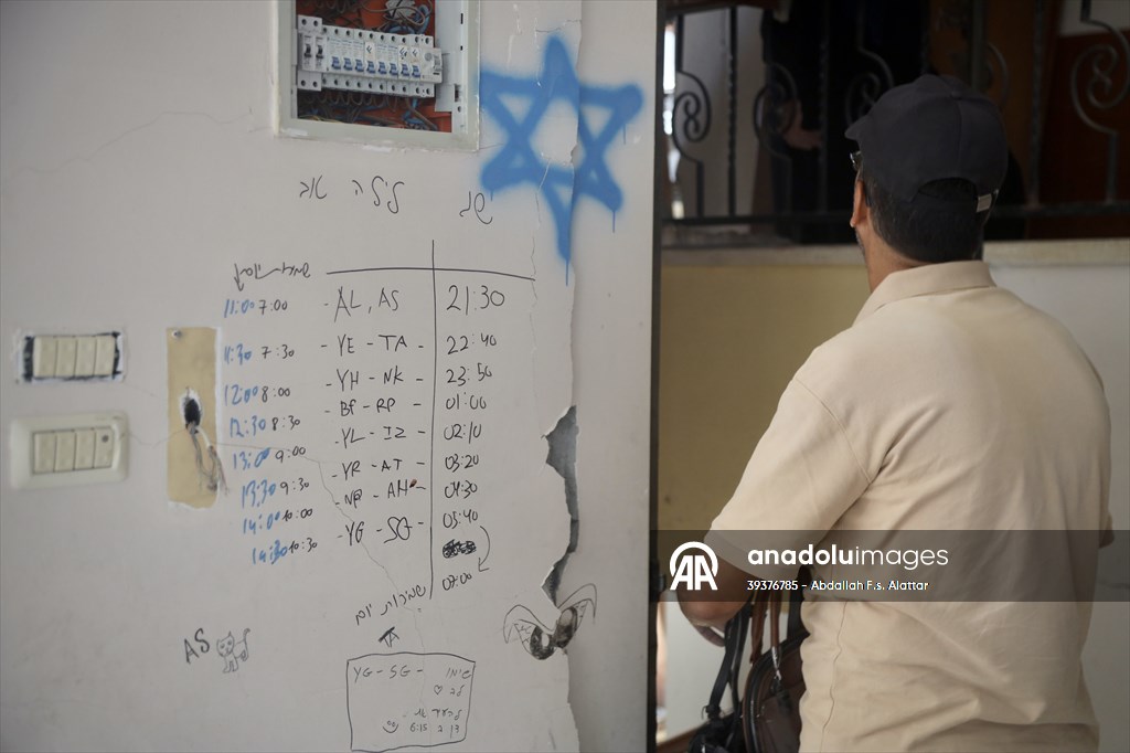 Palestinians continue returning north on second day of Gaza ceasefire