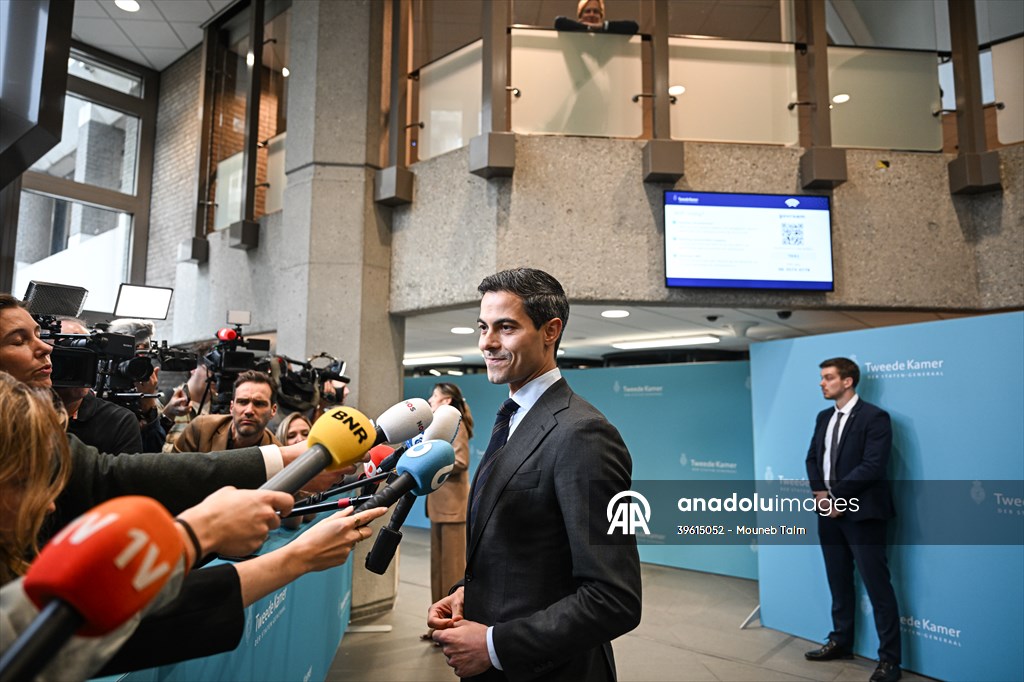 Party leaders meet for post-election talks in The Hague