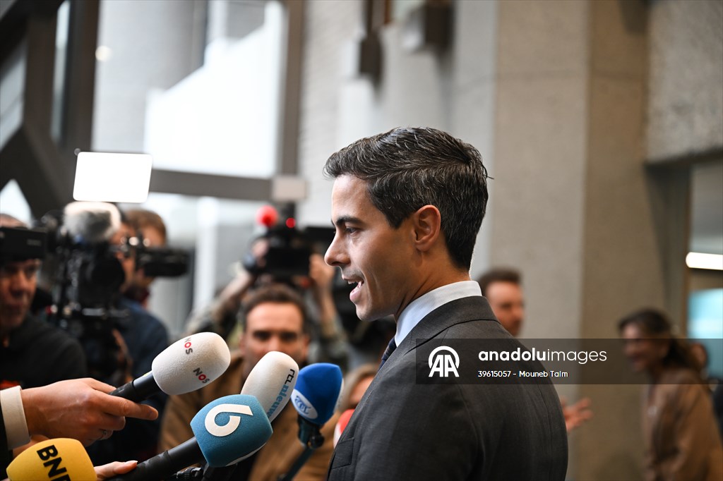 Party leaders meet for post-election talks in The Hague