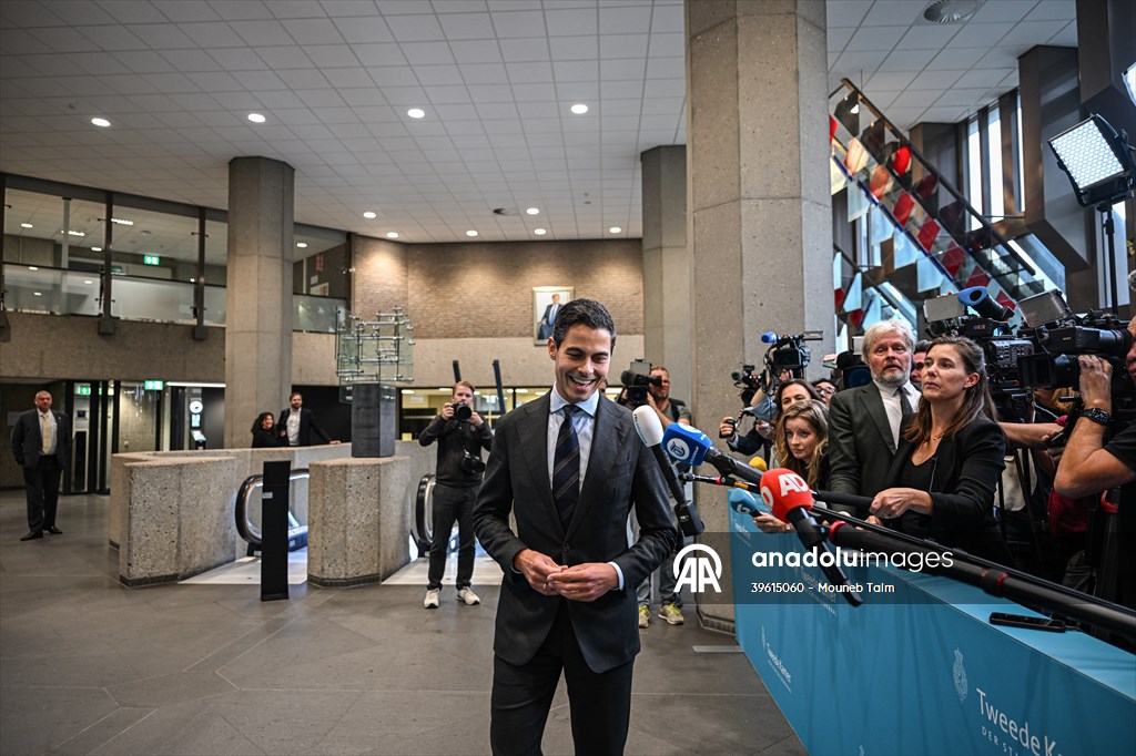 Party leaders meet for post-election talks in The Hague