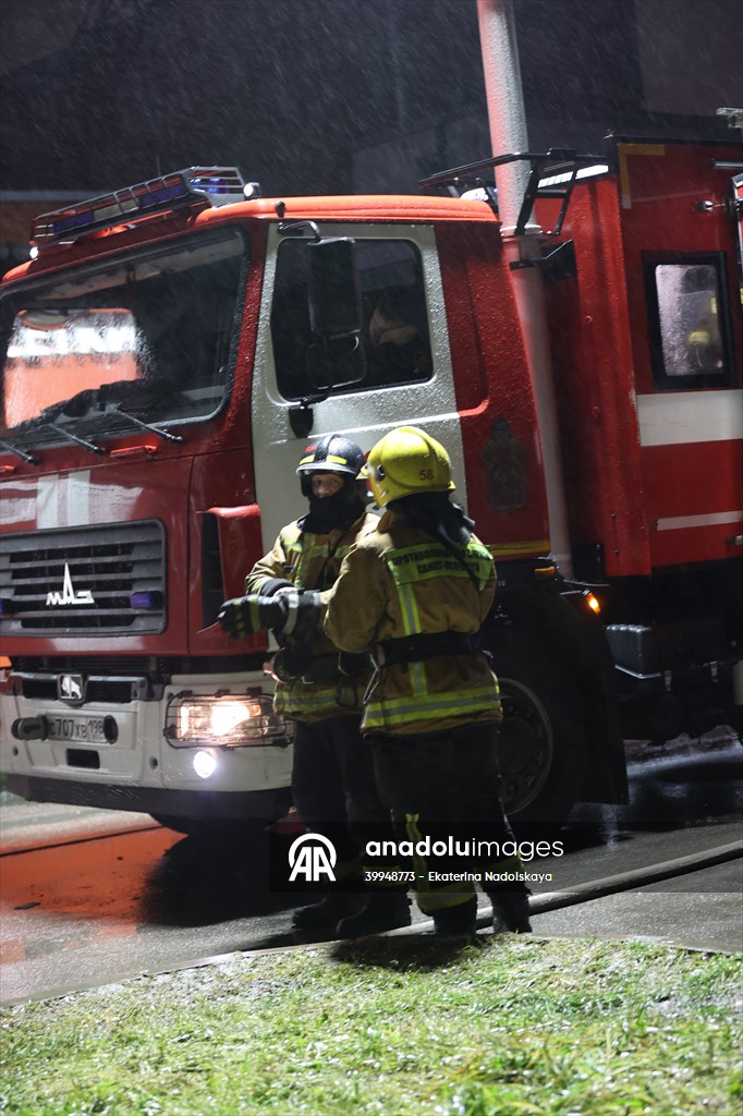 Rusya'nın St. Petersburg kentinde pazar yerinde yangın çıktı