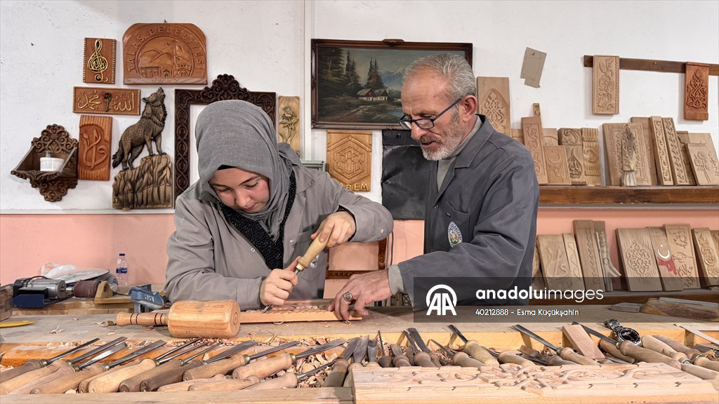Mimar Sinan'ın memleketinde taş ve ahşap ustalığı geleceğe taşınıyor