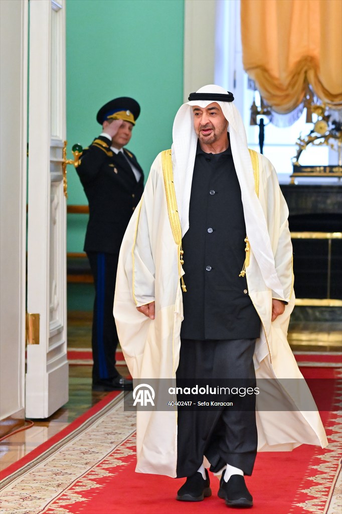 Rusya Devlet Başkanı Putin ile BAE Devlet Başkanı Al Nahyan Moskova’da Görüştü