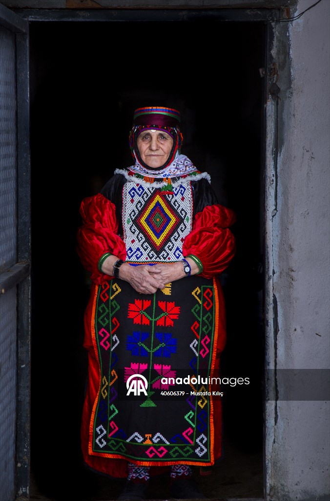 Damal’da 50 yıllık emekle yaşatılan Damal bebekleri, kültürü geleceğe taşıyor