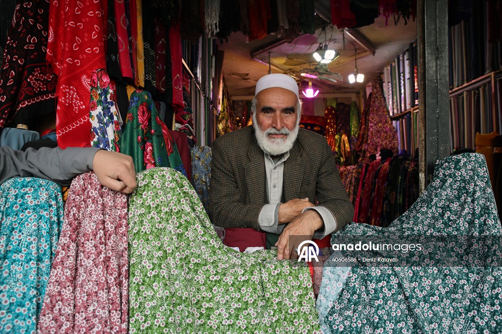 Daily life in Jowzjan as residents flock to bazaar