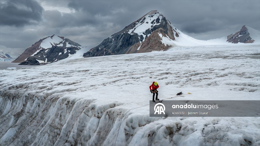 Glacier Climb in Antarctica to highlight climate change as part of Turkiye's 10th National Antarctic Scientific Expedition