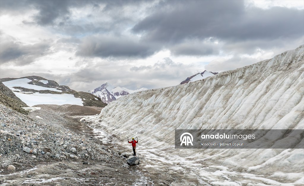 Glacier Climb in Antarctica to highlight climate change as part of Turkiye's 10th National Antarctic Scientific Expedition
