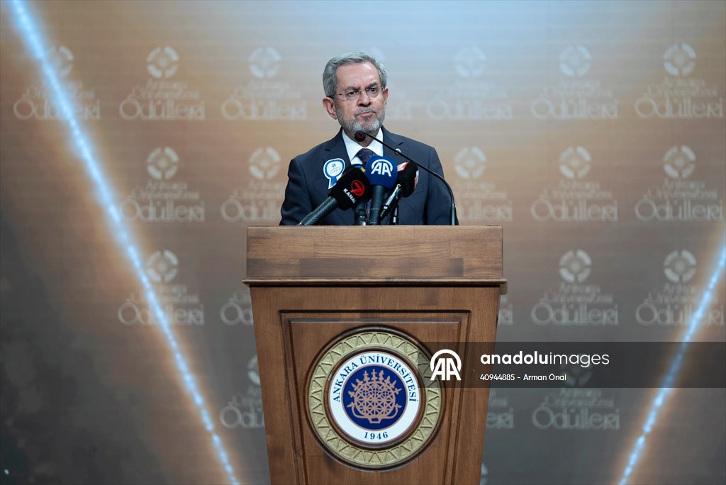 'Ankara Üniversitesi Ödülleri' sahiplerini buldu