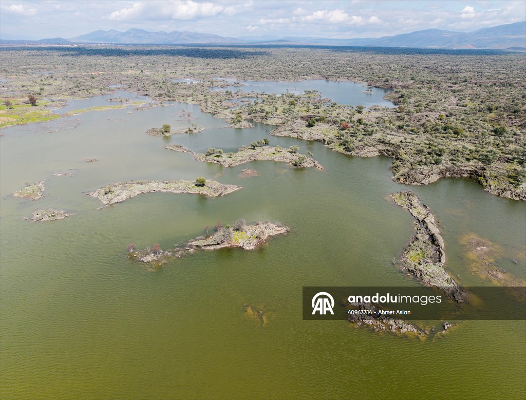 Haydarlar Gölü yağışlarla yeniden canlandı