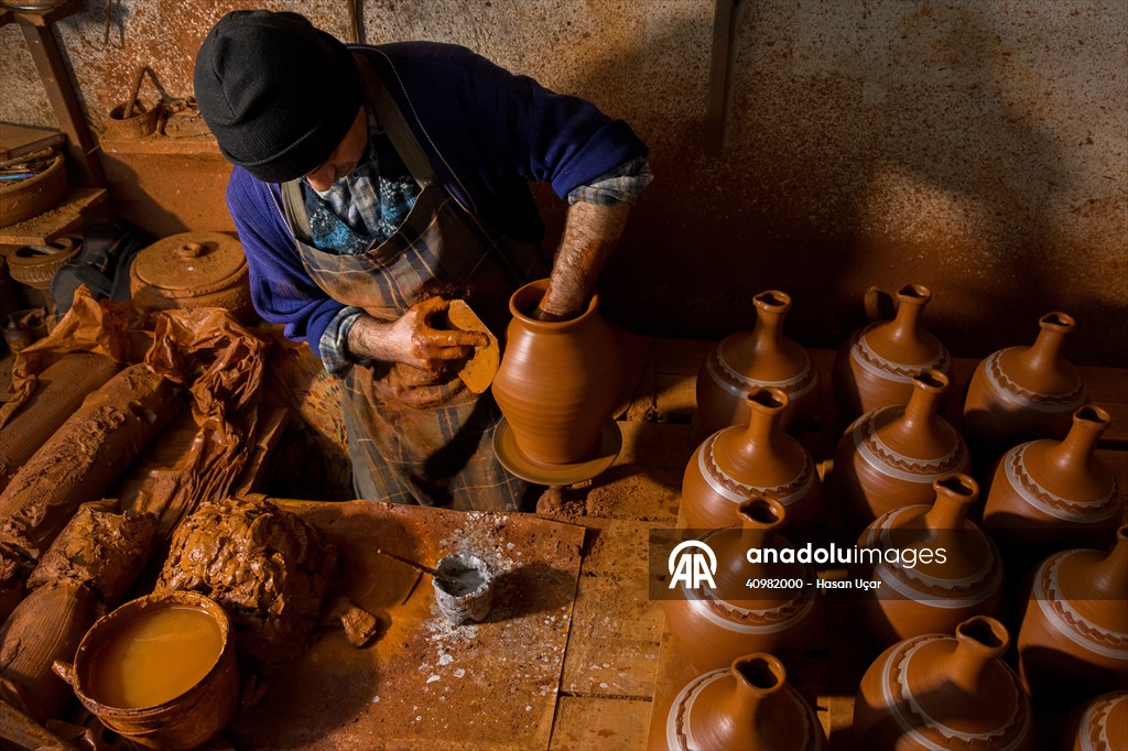 Karacasu’da çömlekçilik geleneği sürdürülüyor