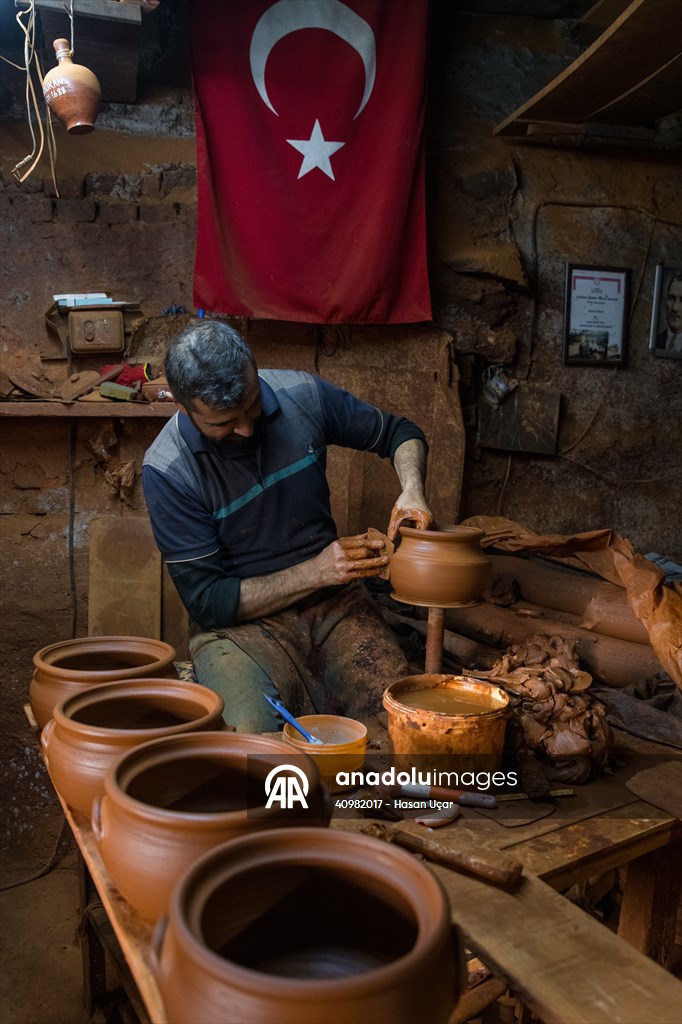 Karacasu’da çömlekçilik geleneği sürdürülüyor