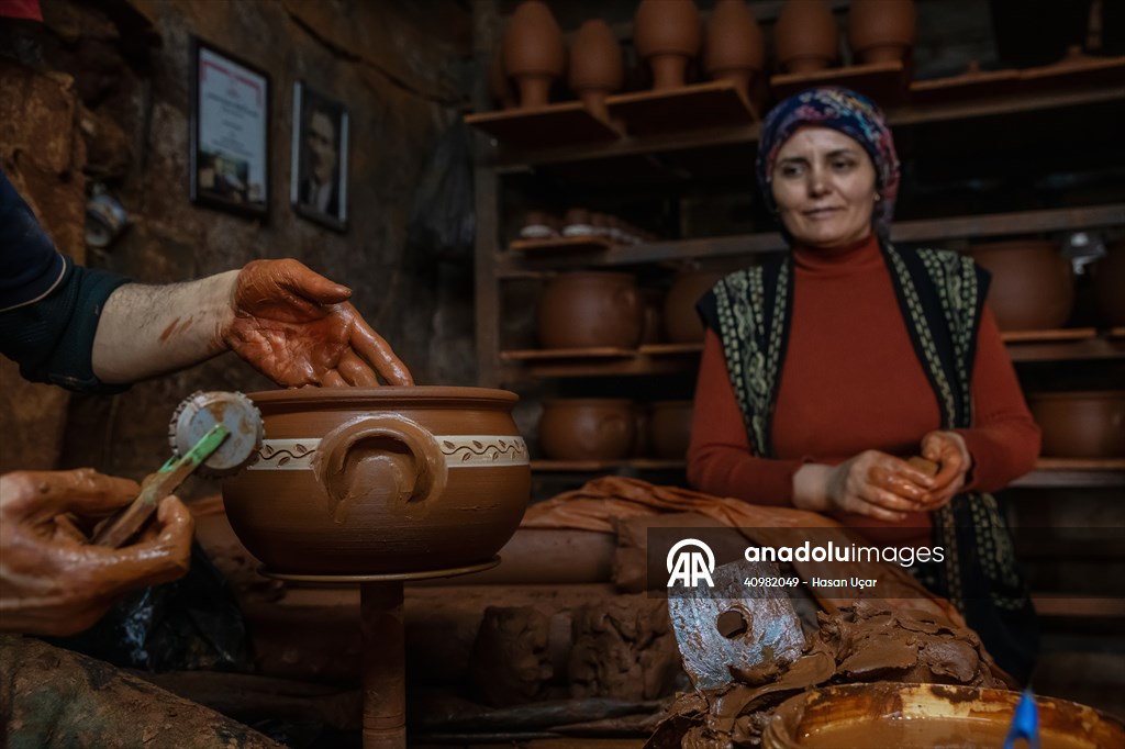 Karacasu’da çömlekçilik geleneği sürdürülüyor