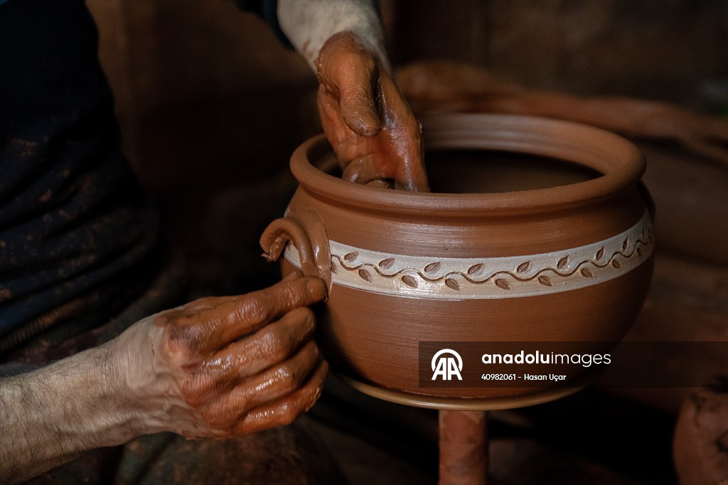 Karacasu’da çömlekçilik geleneği sürdürülüyor