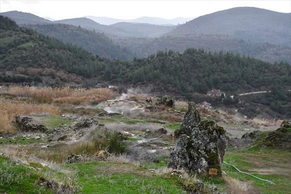 Ulus Dağı eteklerindeki eski yerleşim bölgesi ve termal kaynak turizme kazandırılacak