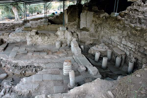 Altınoluk Antandros Antik Kenti'ndeki kazıların yıl boyu süreceği açıklandı