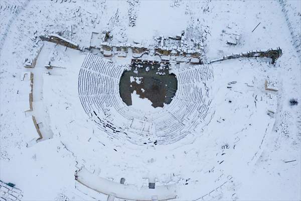Aizanoi Antik Kenti beyaza büründü