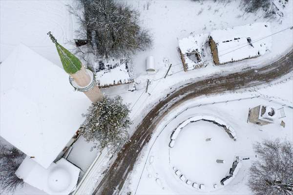 Aizanoi Antik Kenti beyaza büründü