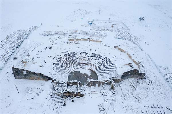 Aizanoi Antik Kenti beyaza büründü