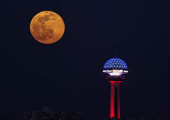 Full moon in Ankara​​​​​​​​​​​​​​