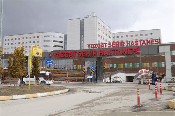 Yozgat'ta öğrencilerden sağlık çalışanlarına müzikli moral