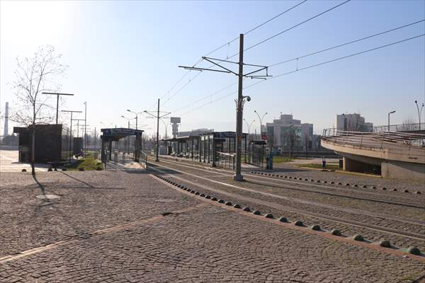 Kocaeli'de cadde ve sokaklarda sessizlik hakim