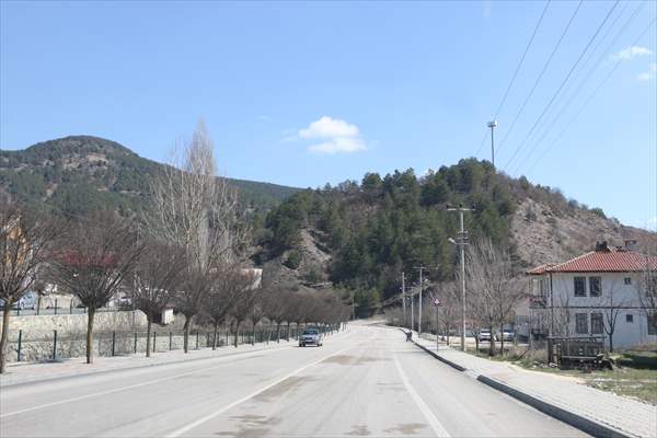 Mudurnu'da cadde ve sokaklarda sessizlik hakim