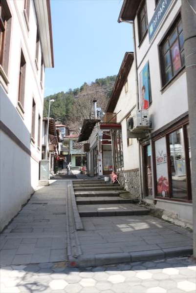 Mudurnu'da cadde ve sokaklarda sessizlik hakim