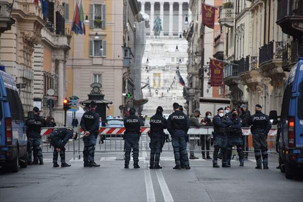 Draghi government protested in Italy over Covid-19 measures