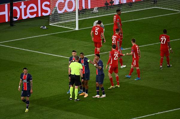 Paris Saint Germain v FC Bayern Munich - UEFA Champions League