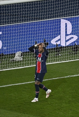 Paris Saint Germain v FC Bayern Munich - UEFA Champions League