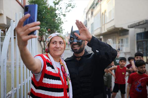 "Batman" costumed taxi driver in Turkey's Mersin