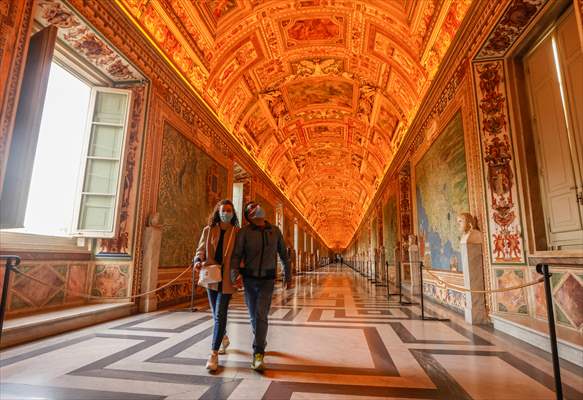 Re-opening of the Vatican Museums