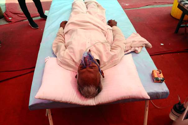 Oxygen tents established for COVID-19 patients in India