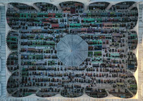 Eid al-Fitr prayer in Istanbul