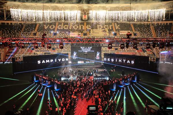 Besiktas celebrate the championship