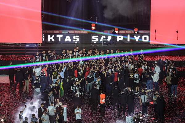 Besiktas celebrate the championship