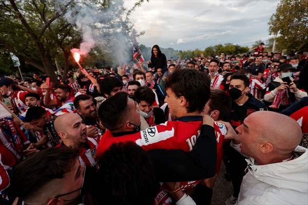 Atletico Madrid fans celebrate Spanish La Liga title