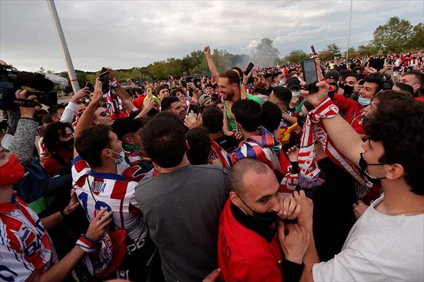 Atletico Madrid fans celebrate Spanish La Liga title