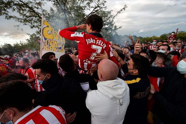 Atletico Madrid fans celebrate Spanish La Liga title