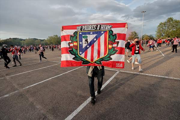 Atletico Madrid fans celebrate Spanish La Liga title