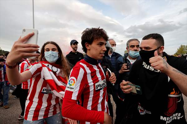 Atletico Madrid fans celebrate Spanish La Liga title