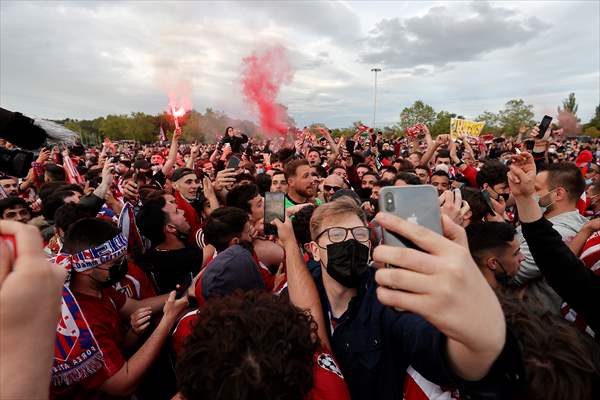 Atletico Madrid fans celebrate Spanish La Liga title