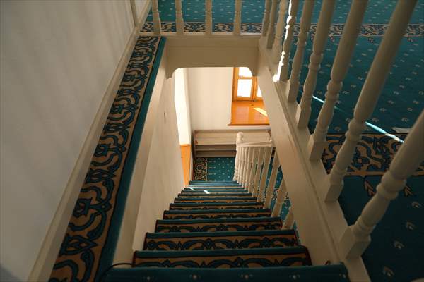 Tekirdağ'daki Kurtdere Camisi mimarisiyle ilgi çekiyor