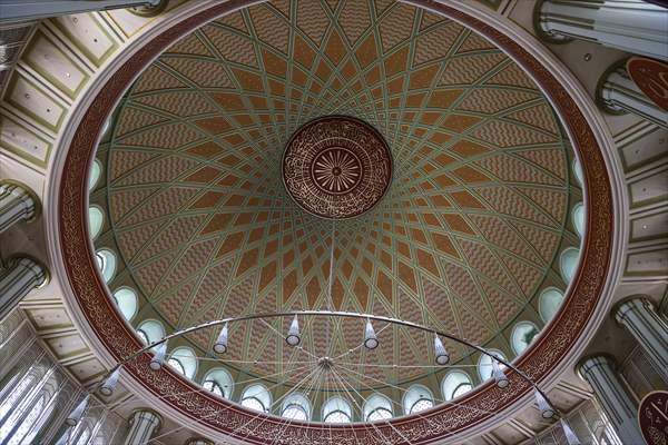 Mosque built in Istanbul's Taksim opens its doors for visitors on tomorrow