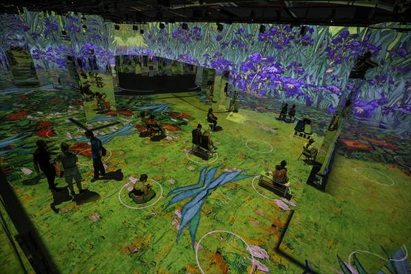 Immersive Van Gogh Exhibit opens in NYC