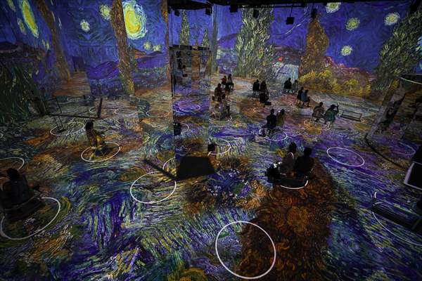 Immersive Van Gogh Exhibit opens in NYC